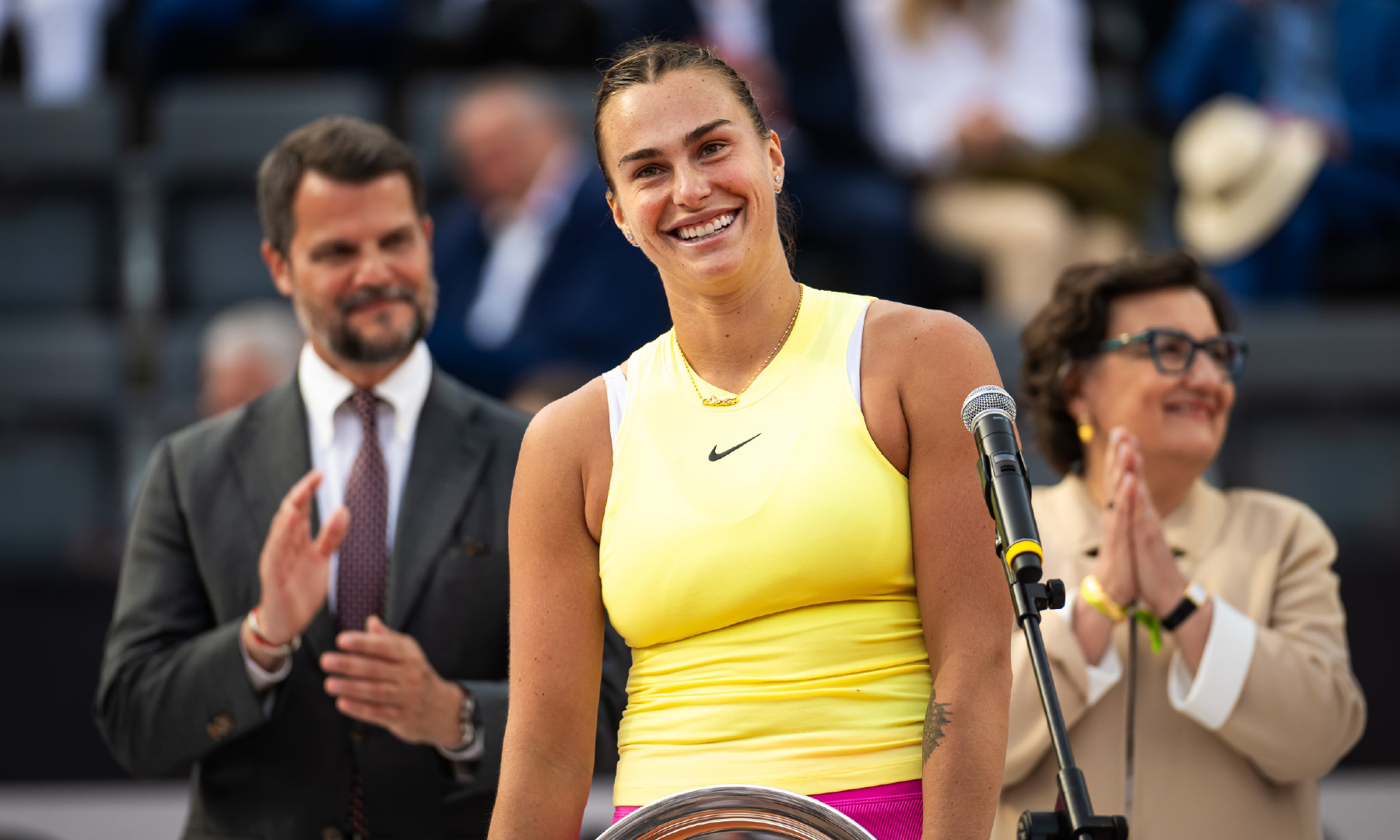 赛地聚焦——全明星赛清晨热度飙升,罗马遗憾出局,话题不断,年轻球员得到机会的简单介绍 赛地聚焦——全明星赛清晨热度飙升,罗马遗憾出局,话题不断,年轻球员得到机会的简单介绍